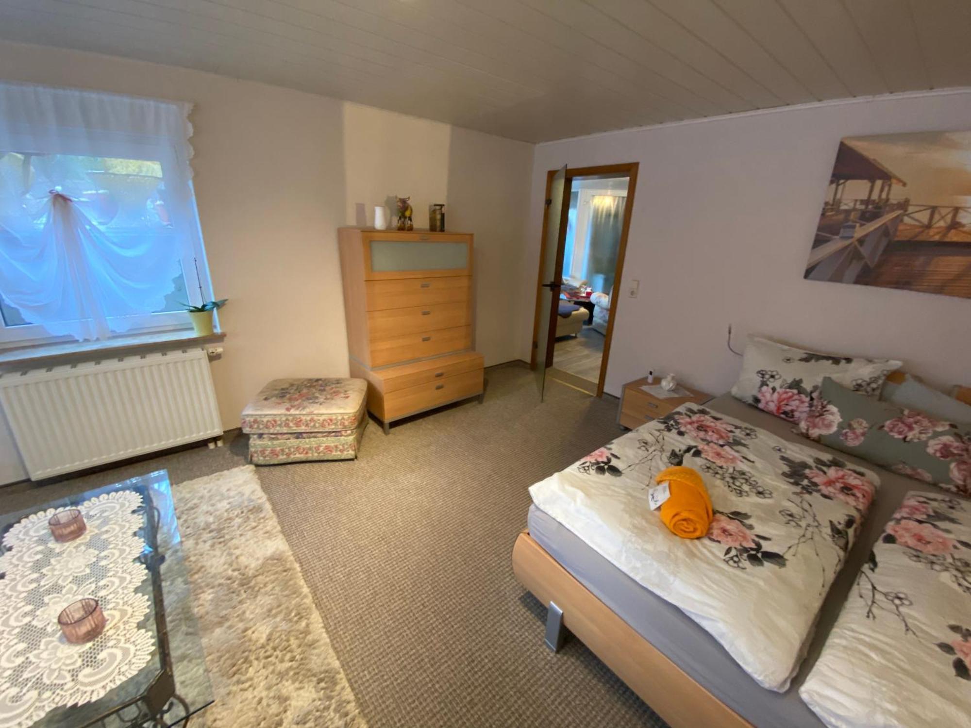 Grosse Helle Wohnung Am Wald In Bad Saarow Nahe Gruenheide Und Berlin Souterrain Εξωτερικό φωτογραφία