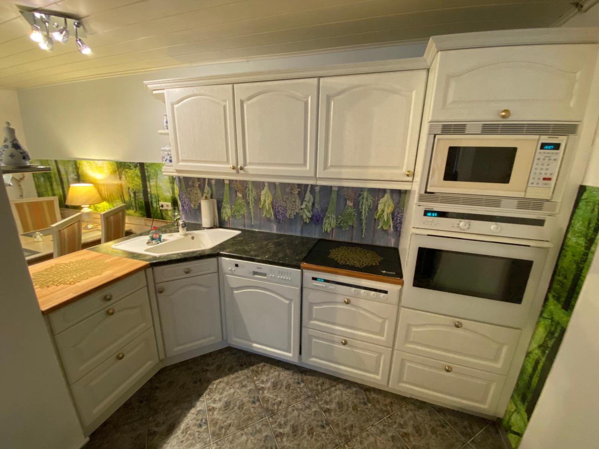 Grosse Helle Wohnung Am Wald In Bad Saarow Nahe Gruenheide Und Berlin Souterrain Εξωτερικό φωτογραφία